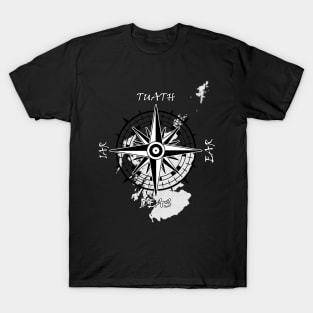 Scottish compass with gaelic cardinal points T-Shirt